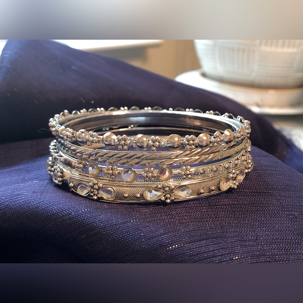 Silver Tone 5pc Bangle Bracelets - Picture 6 of 6